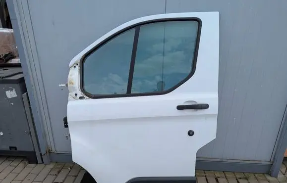 Ford Tourneo Custom Front door