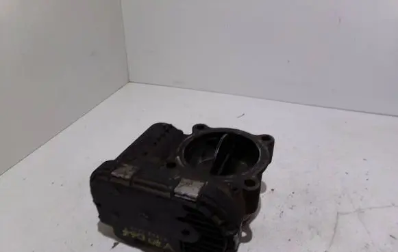 Volvo S80 Throttle body valve 31216665