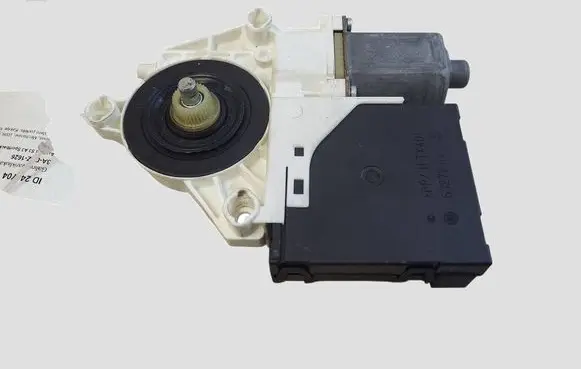 Audi A3 S3 A3 Sportback 8P Rear door window regulator motor 8P4959801D S006079021C 0130822263