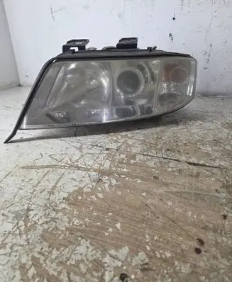 Audi A6 S6 C5 4B Headlight/headlamp 44611171L 4461113L 44611141