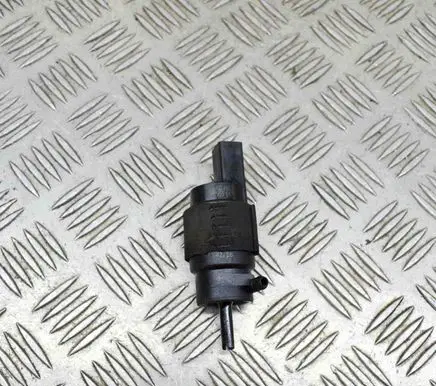 Audi A5 Windscreen/windshield washer pump 8K5955647
