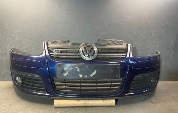 Volkswagen Golf V Front bumper 1K0807221C 1K0805903H