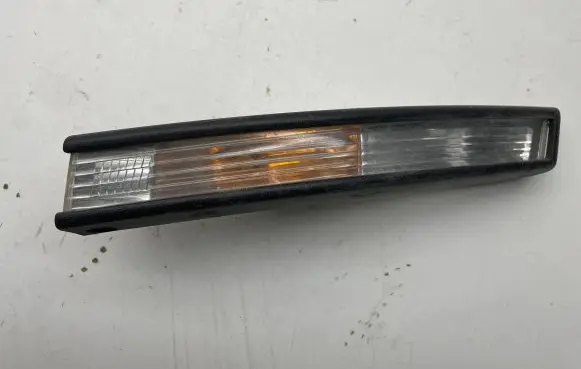 Volkswagen PASSAT B6 Front indicator light 3C0953041L 3C0807717