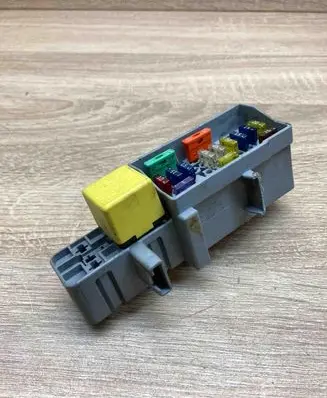 Renault Megane I Fuse box set 8200051112 13251