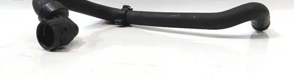 Opel Insignia A Engine coolant pipe/hose 565563897