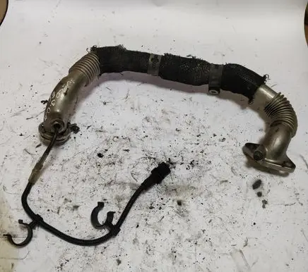 Iveco Daily 6th gen EGR valve line/pipe/hose 5801647605