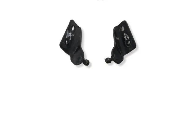 Volvo XC90 Shock absorber/damper mounting bracket 