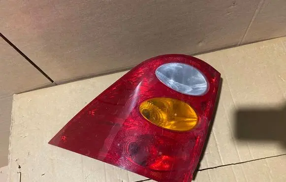 Peugeot 1007 Rear/tail lights 89031533