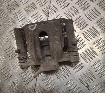 Mercedes-Benz Vaneo W414 Rear brake caliper