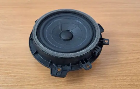 Hyundai i20 (BC3 BI3) Rear door speaker 96340Q0000