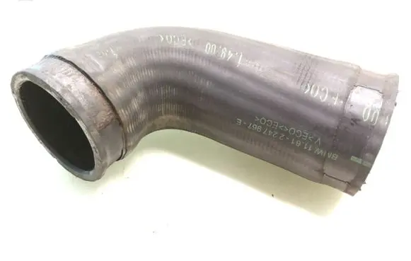 BMW 5 E39 Intercooler hose/pipe 2247967 11612247967