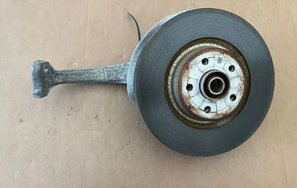 Audi Q5 SQ5 Front wheel hub spindle knuckle 4G0407242C