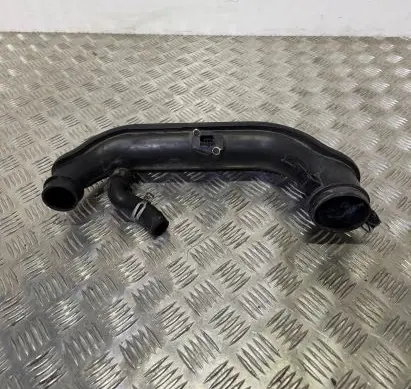 Ford Transit Intercooler hose/pipe 6C119R504C 6897649