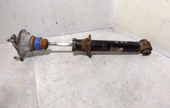 Peugeot 407 Front shock absorber/damper