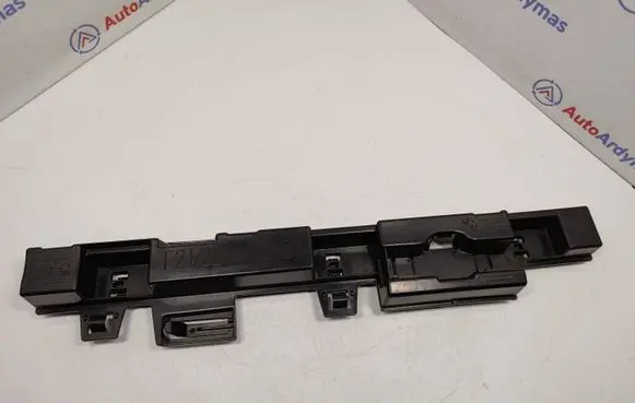 BMW 2 F22 F23 Sill supporting ledge 51777268075
