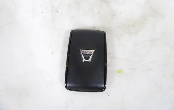 Dacia Duster Ignition key/card H-24985