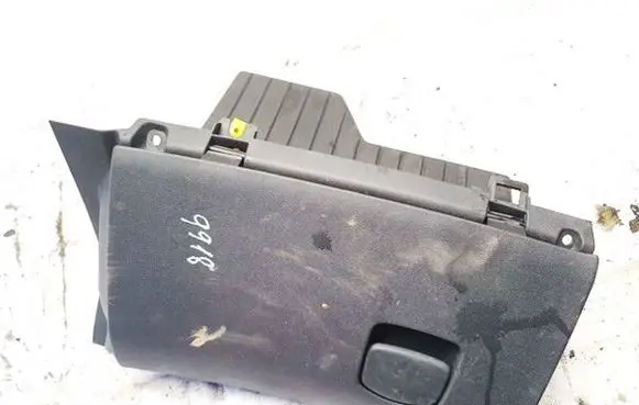 Opel Corsa D Glove box 13205097 460029937