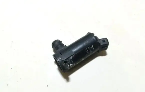 Volvo C70 Windscreen/windshield washer pump 9169611