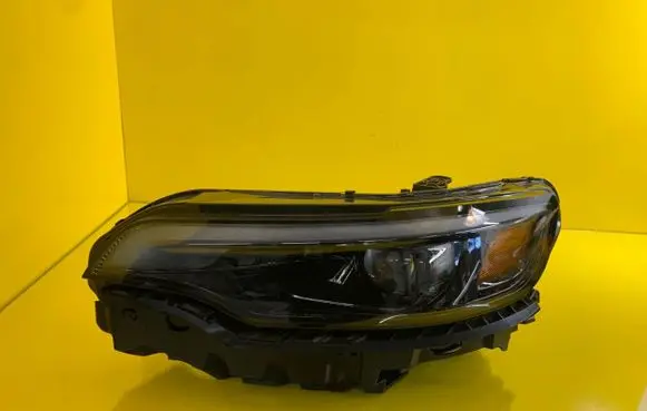 Jeep Cherokee Headlight/headlamp P68275945AG