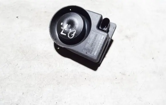 Audi A4 S4 B8 8K Alarm system siren 1K0951605C
