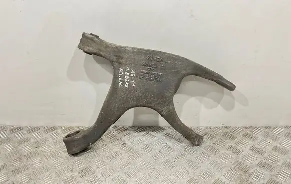 Rear upper control arm/wishbone