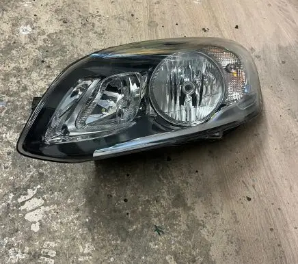 Volvo XC60 Headlight/headlamp 31420265