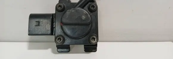 BMW 5 E60 E61 Exhaust gas pressure sensor 7789219 02E23