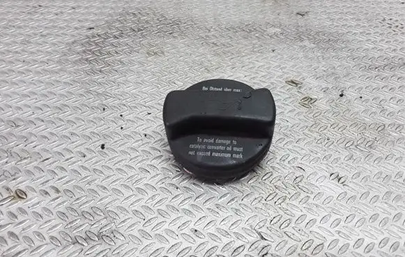 Audi A3 S3 8L Oil filler cap 026103485