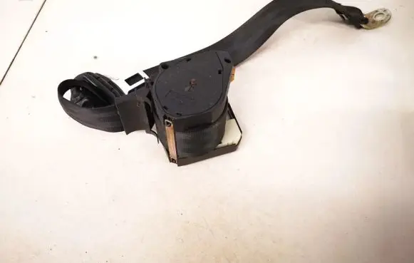 Audi A3 S3 8L Rear seatbelt 8l3857806b