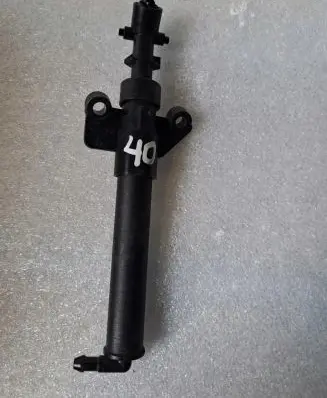 Volvo V40 Headlight washer spray nozzle