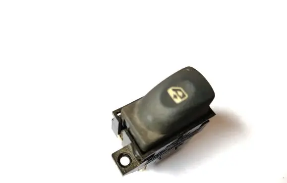 Renault Laguna I Electric window control switch 7700417484B