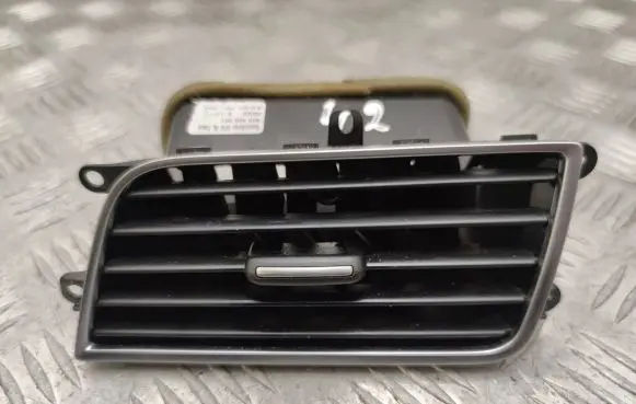 Audi A8 S8 D4 4H Dashboard air vent grill cover trim 4H2820901 4H2820901A