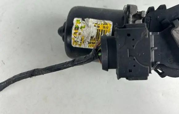 Mini One - Cooper Coupe R56 Wiper motor