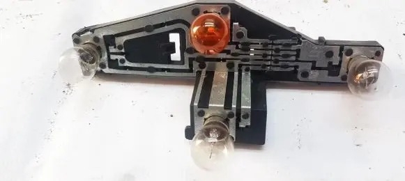 Renault Laguna II Tail light bulb cover holder