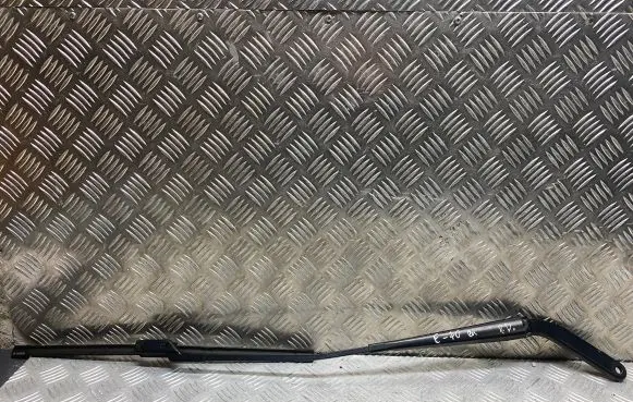BMW X5 E70 Front wiper blade arm 7294572