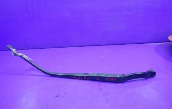 Mazda 2 Front wiper blade arm