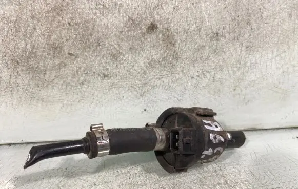Audi A6 S6 C4 4A Valve vacuum 058133459