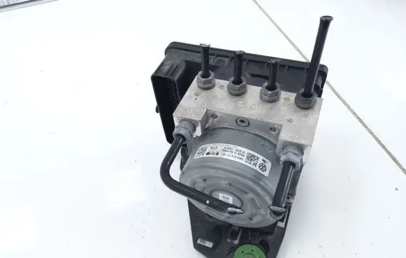 Seat Leon (5F) ABS Pump 5WA614517