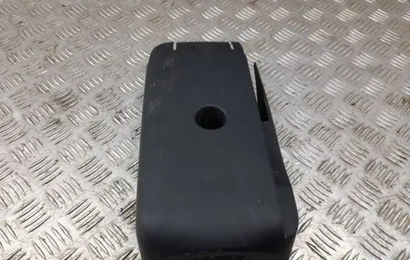 Steering wheel column trim