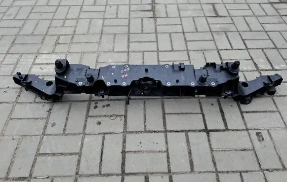 Renault Zoe Top upper radiator support slam panel 752108751R