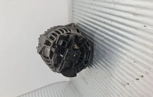 Renault Laguna II Generator/alternator 8200175210 0124525043