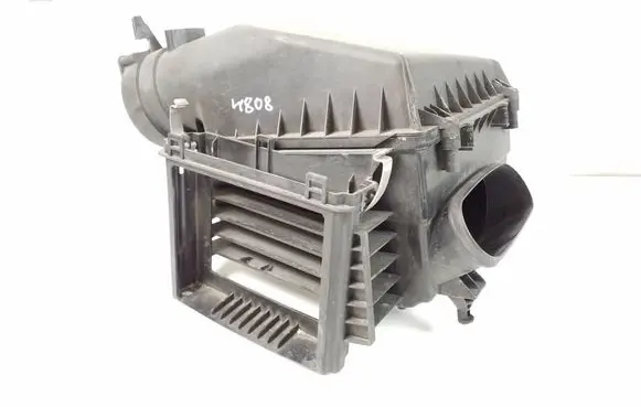 Mercedes-Benz A W176 Air filter box A6450900001