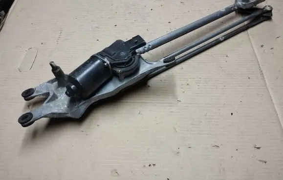 Chrysler Pacifica Front wiper linkage and motor 04894167AB
