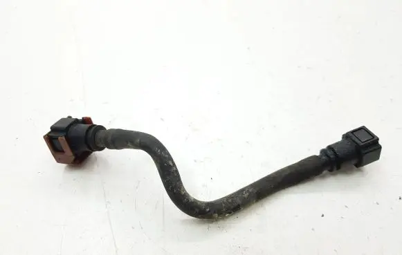 KIA Carens II Fuel line/pipe/hose 