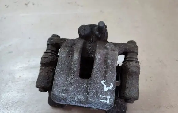 KIA Sportage Rear brake caliper