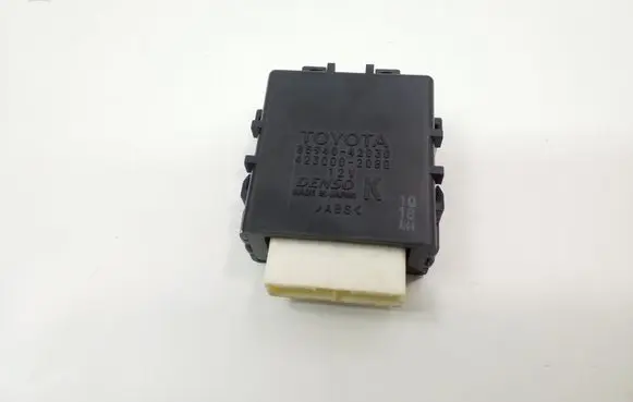 Toyota RAV 4 (XA40) Window wiper interval relay 8594042030