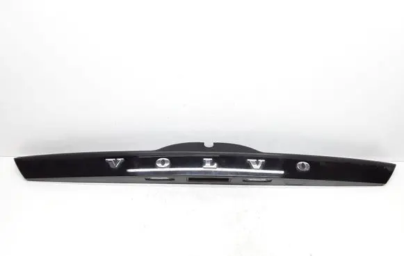 Volvo V60 Trunk door license plate light bar 31253346 31276538 31276092