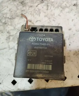 Toyota Corolla Verso AR10 Parking PDC control unit/module PZ464T042101 031194 4M0168T3A