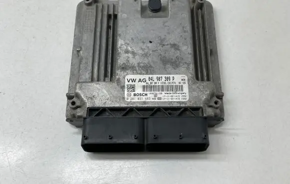 Volkswagen Touran III Engine control unit/module 04L907309P 0281031483