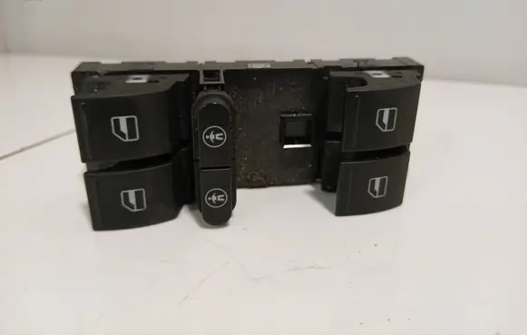 Volkswagen Touareg I Electric window control switch 7L6959857E